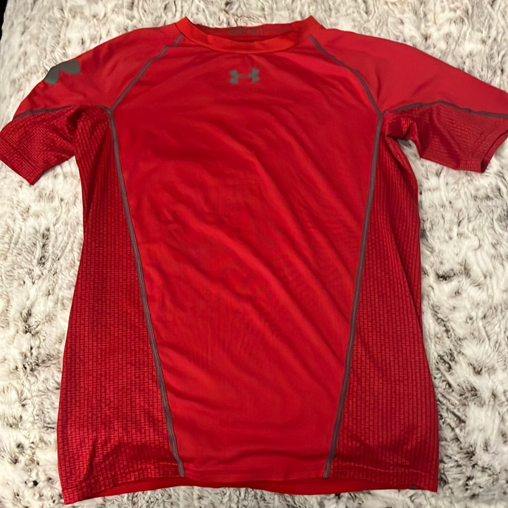 Youth Large Under Armour Compression T Shirt